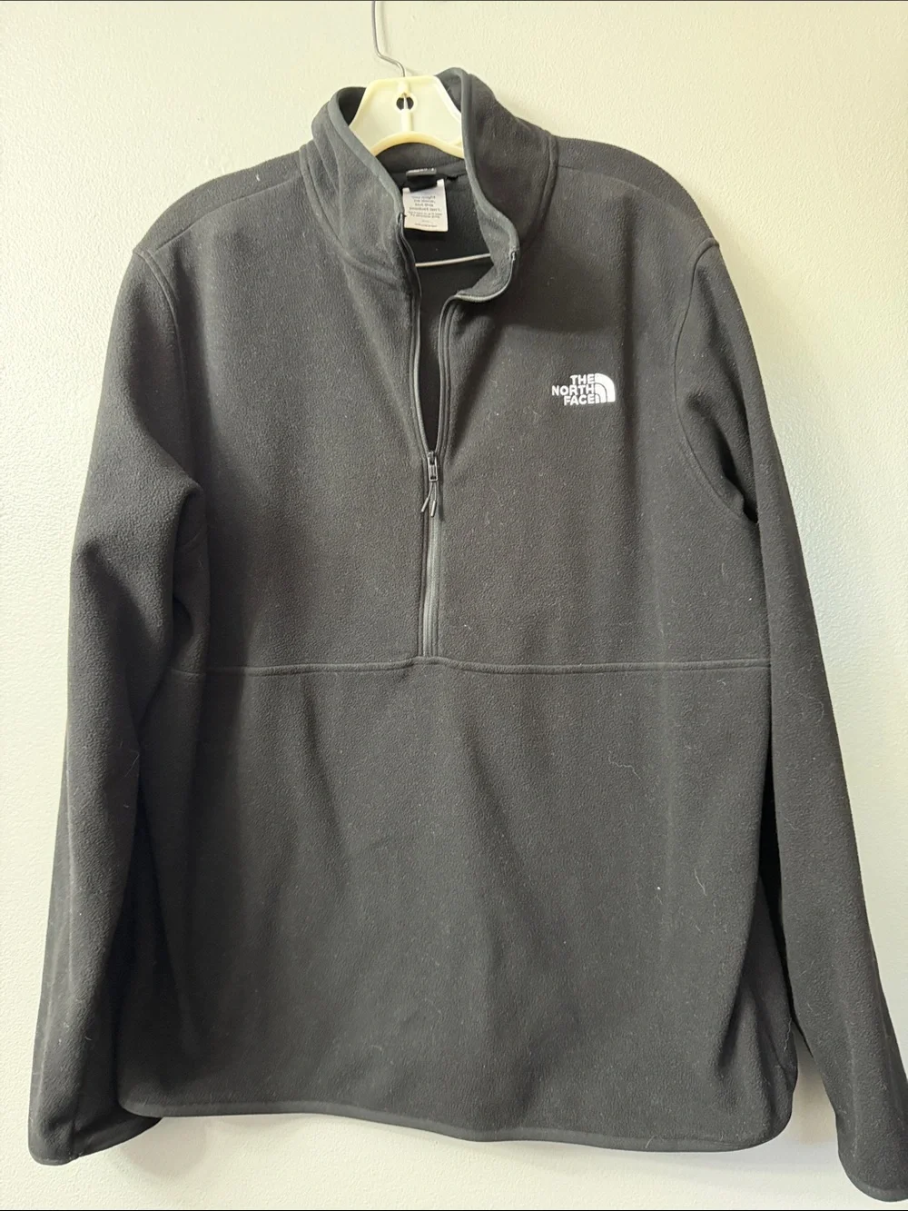 The North Face Men's Glacier 1/2 Zip   Size large